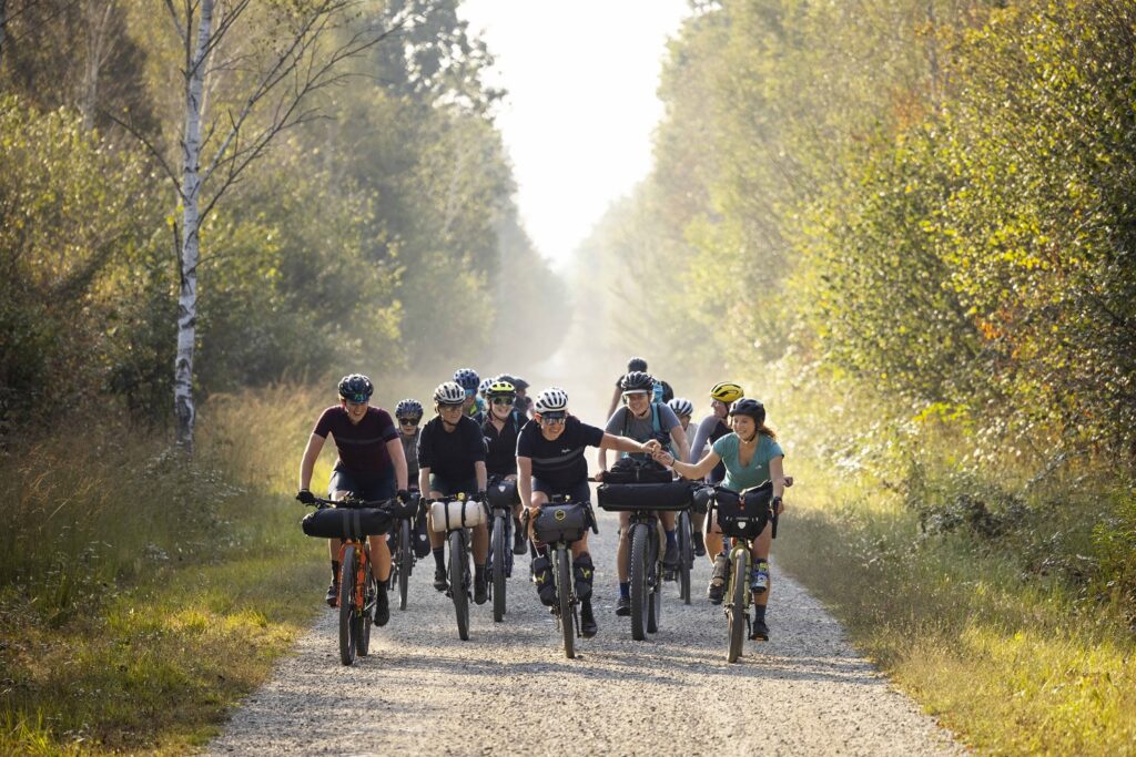 Komoot En Iris Nemen Barrières Weg Met Bikepackingweekend Voor Vrouwen ...